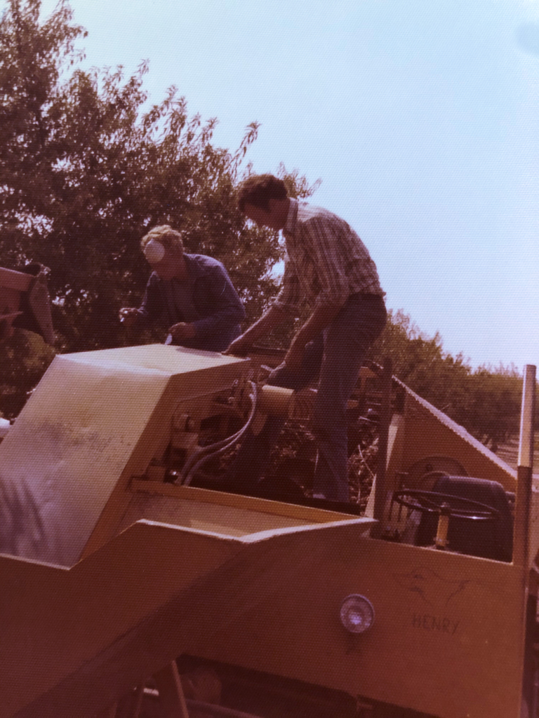 First Self-Unloading Cart